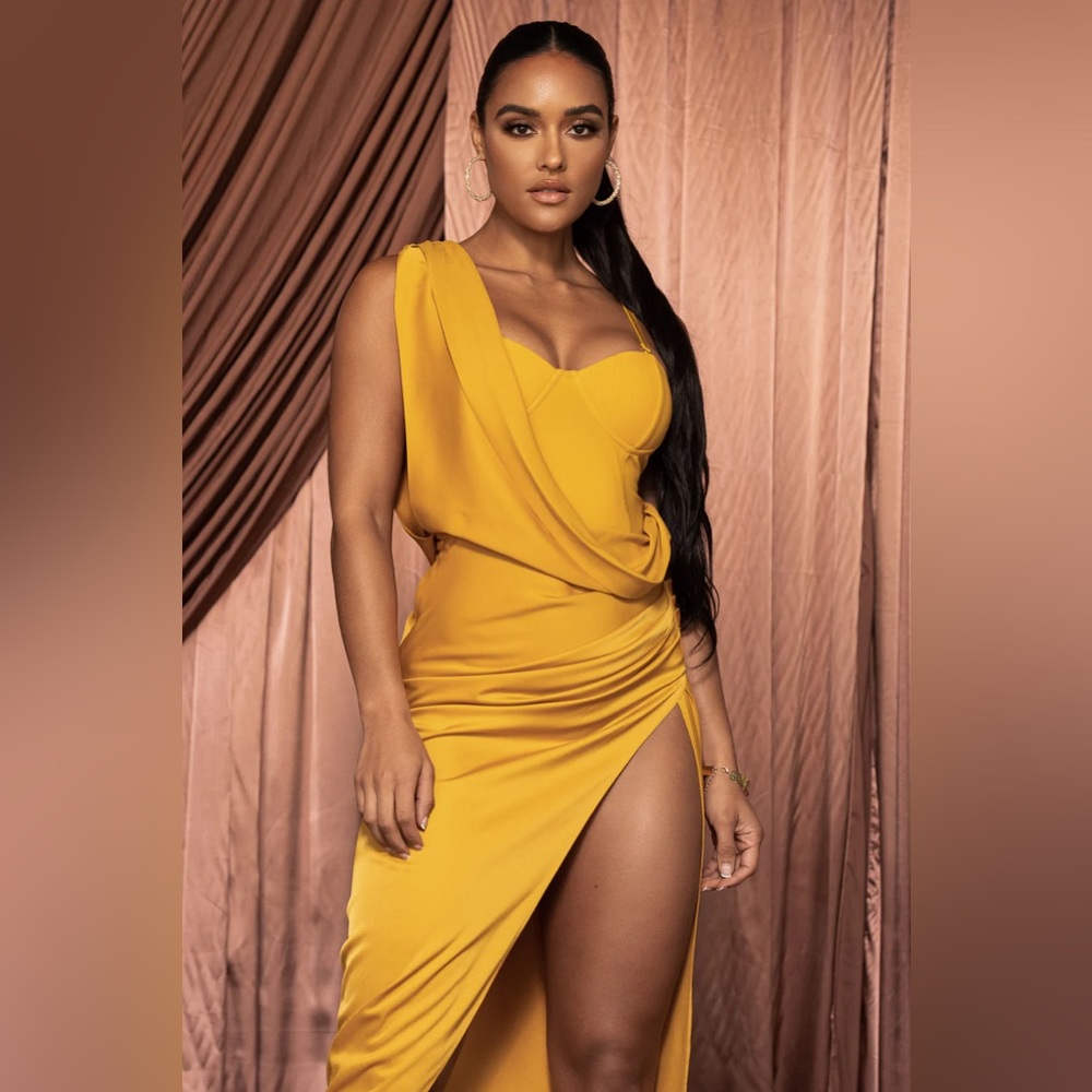 YELLOW KRISTIANA SLIT DRESS